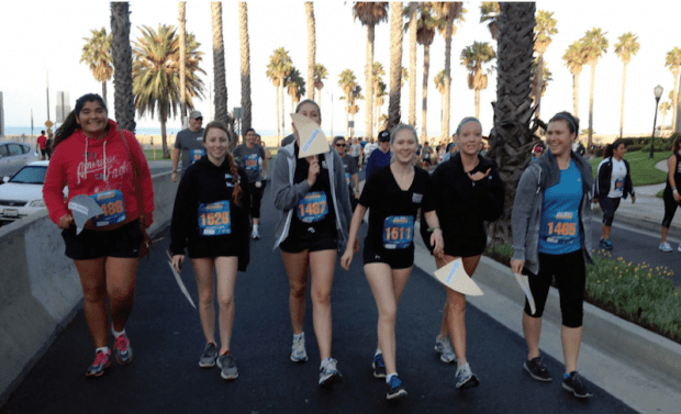 Malibuites race in Santa Monica 5000 to support schools
