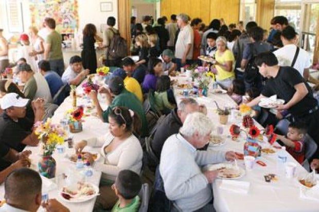 Volunteers, donations needed for community Thanksgiving