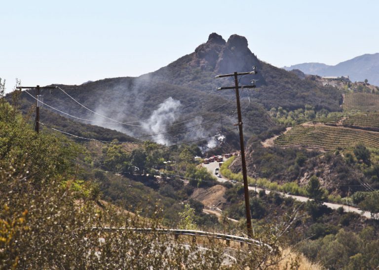 Small Brushfire Contained Off Mulholland Highway Near Malibu Wines
