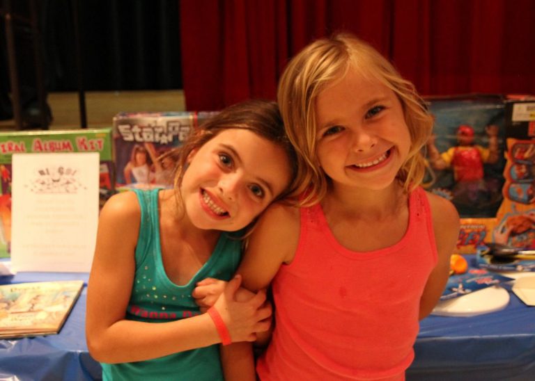 Webster Students Participate in Family Bingo Night