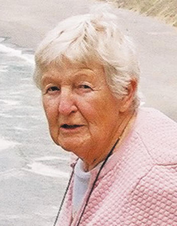 Obituary Eleanor Smith • The Malibu Times