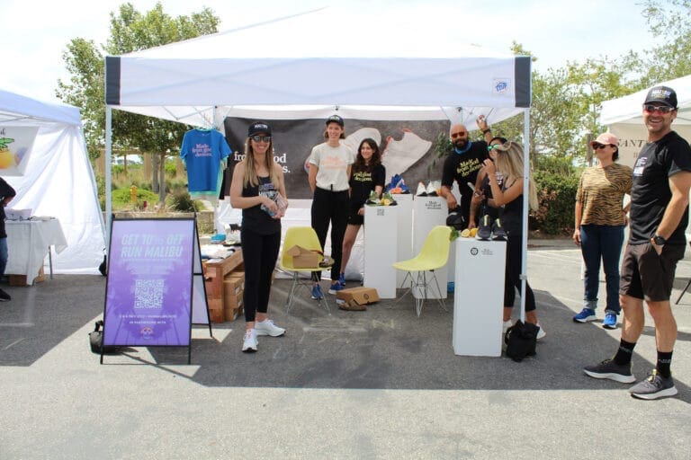 Zen Running Club hands out goodies at the Malibu Farmers Market