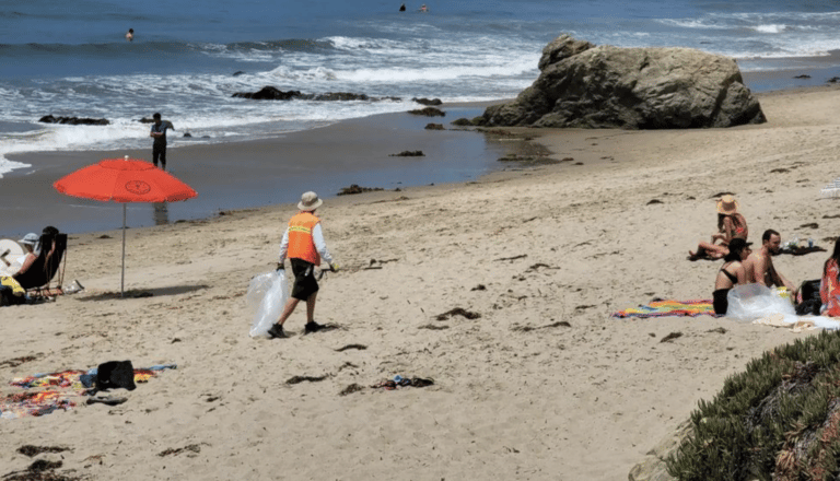 Mountain Recreation and Conservation Authority Clean up Malibu