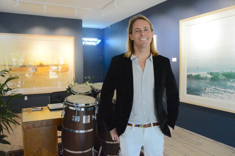 Sky’s the limit for Dirk Braun’s aviation-inspired art gallery Sky’s the limit for Dirk Braun’s aviation-inspired art gallery