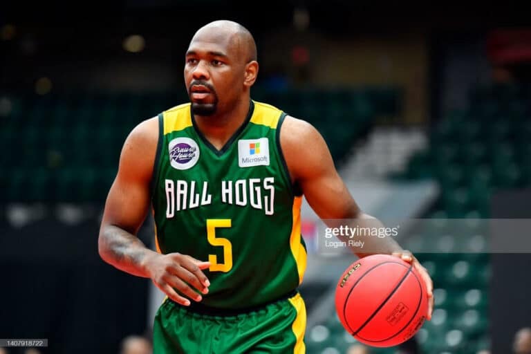 Former Waves hoopster Davis hopes to play in G League