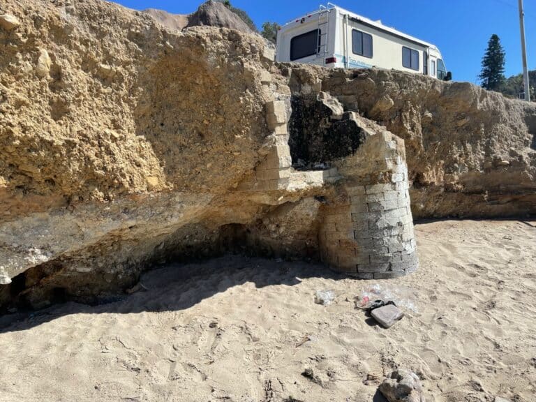 Erosion seen on Pacific Coast Highway embankment Erosion seen on Pacific Coast Highway embankment