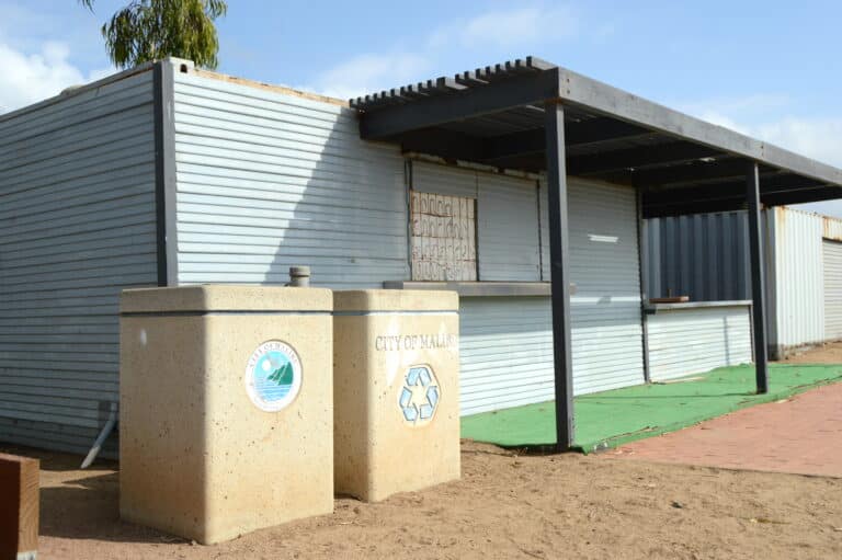 Parks and Recreation Commission begins Snack Shack facility discussion.