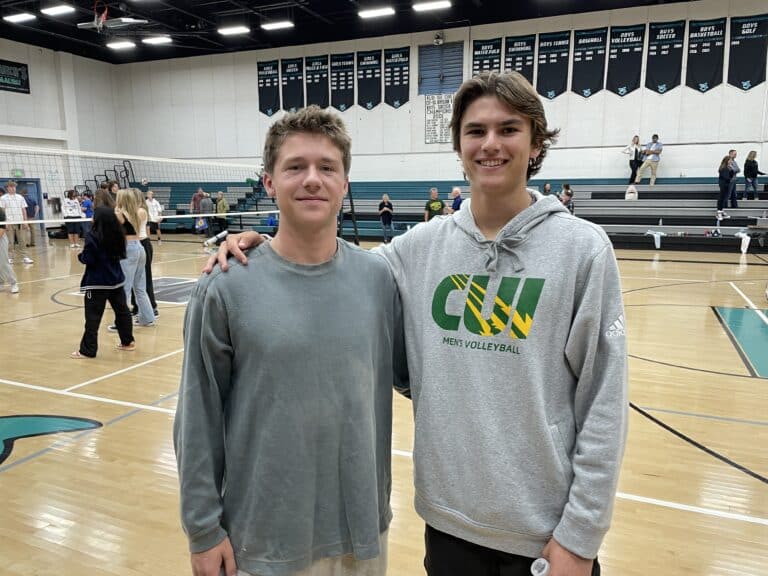 Kelly and Mulder, former Sharks volleyballers, see each other on college county Kelly and Mulder, former Sharks volleyballers, see each other on college county