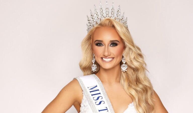 Rachel DeAngelis continues her reign and wins Miss Teen USA