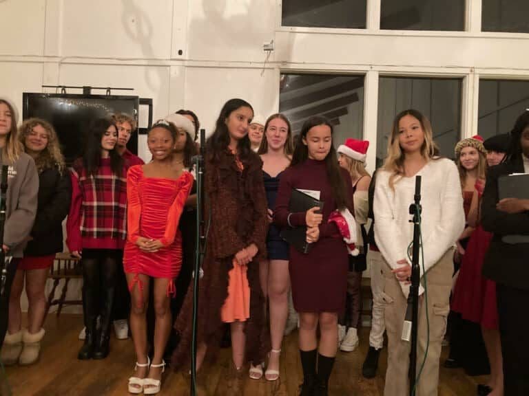 MHS Choir perform holiday favorites during the 2022 Mele Kalikimaka Winter Gala