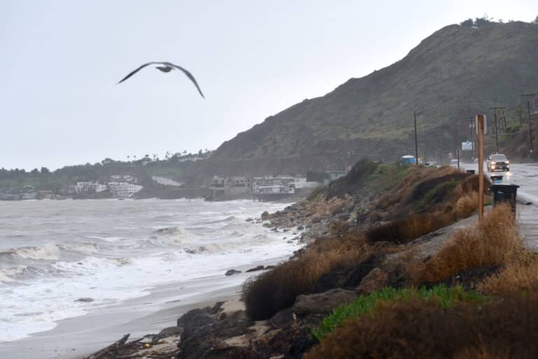 Malibu beaches closed due to threat of lightning strikes, likely to reopen until early afternoon today; seek shelter indoors