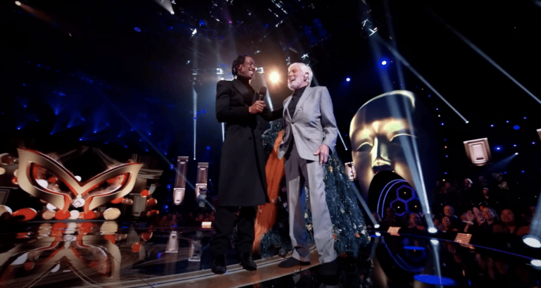 Malibu’s Dick Van Dyke stuns audience on ‘The Masked Singer’ Malibu’s Dick Van Dyke stuns audience on ‘The Masked Singer’