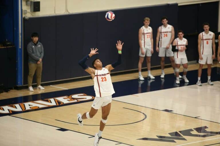 Men’s volleyball transfer Jaylen Jasper excelling for Pepperdine
