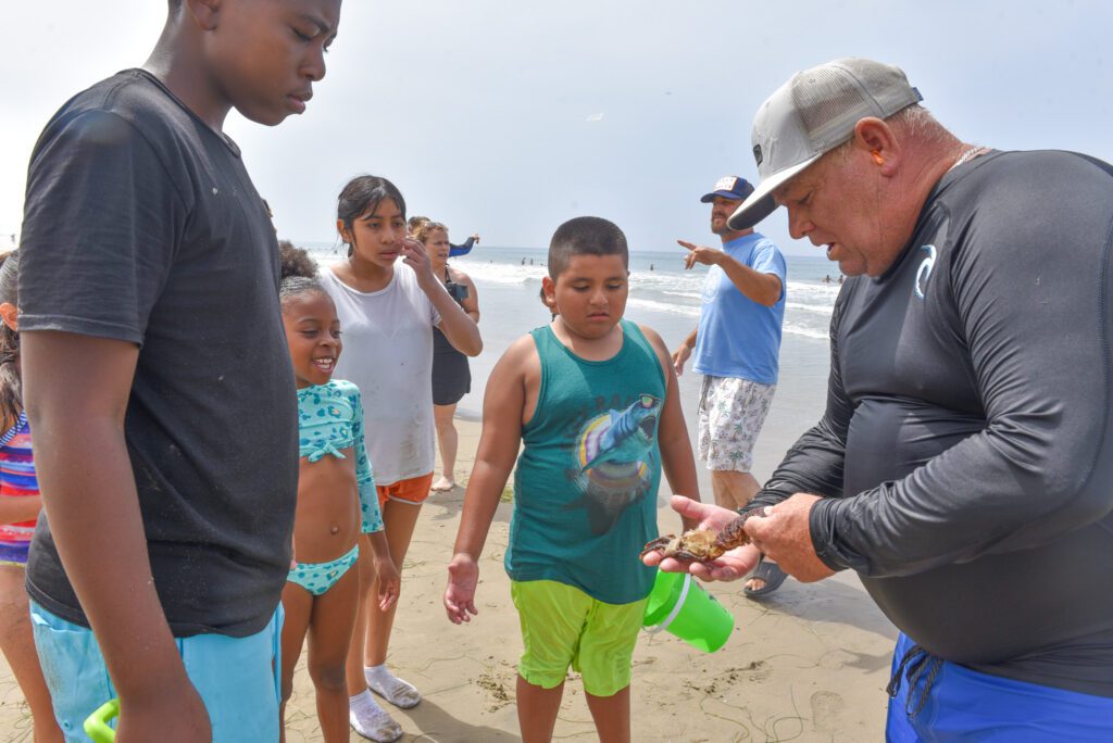 07 ChildrensFoundationSurfCamp SamBravo