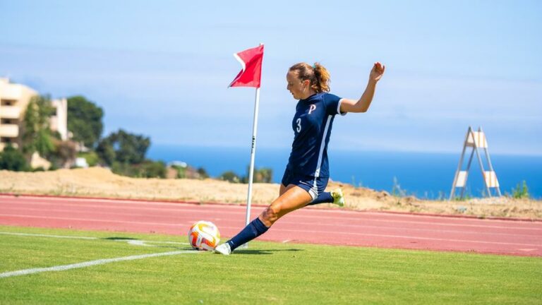 Waves women’s soccer wins fifth consecutive game