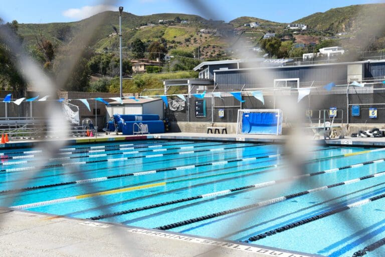 Malibu Marlins win city swim contract
