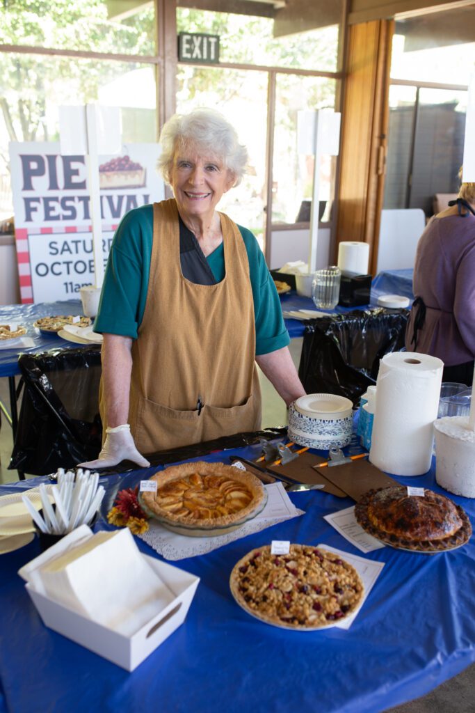 16 Pie Festival Devon Meyers