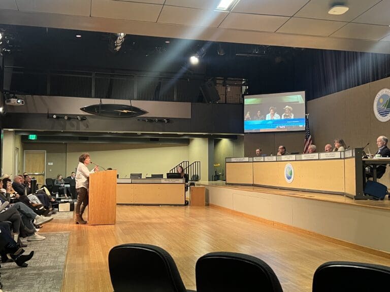 Passionate vendors, founders attend City Council to advocate for the Malibu Farmers Market 