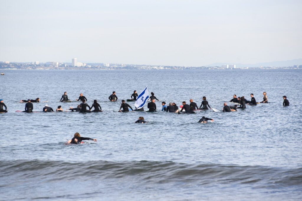 14 Paddle Out for Israel SamBravo