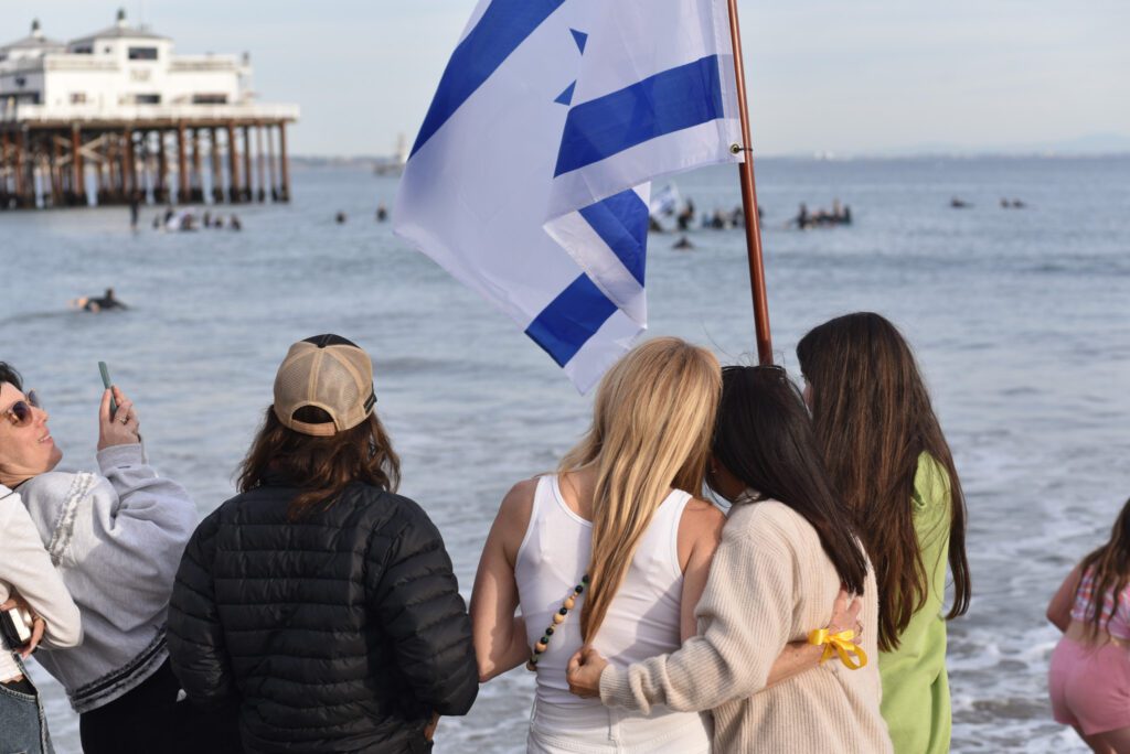 15 Paddle Out for Israel SamBravo