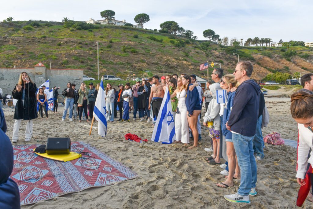 30 Paddle Out for Israel SamBravo