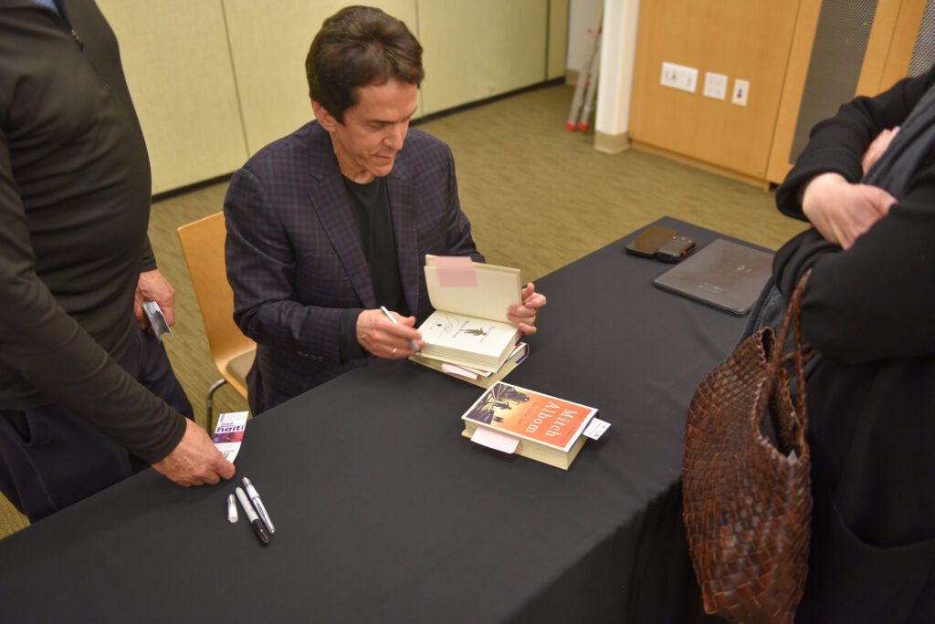 06 Speaker Series Mitch Albom SamBravo