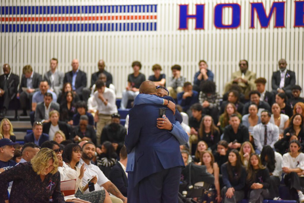 16 Coach Ray Humphrey Memorial Ceremony SamBravo