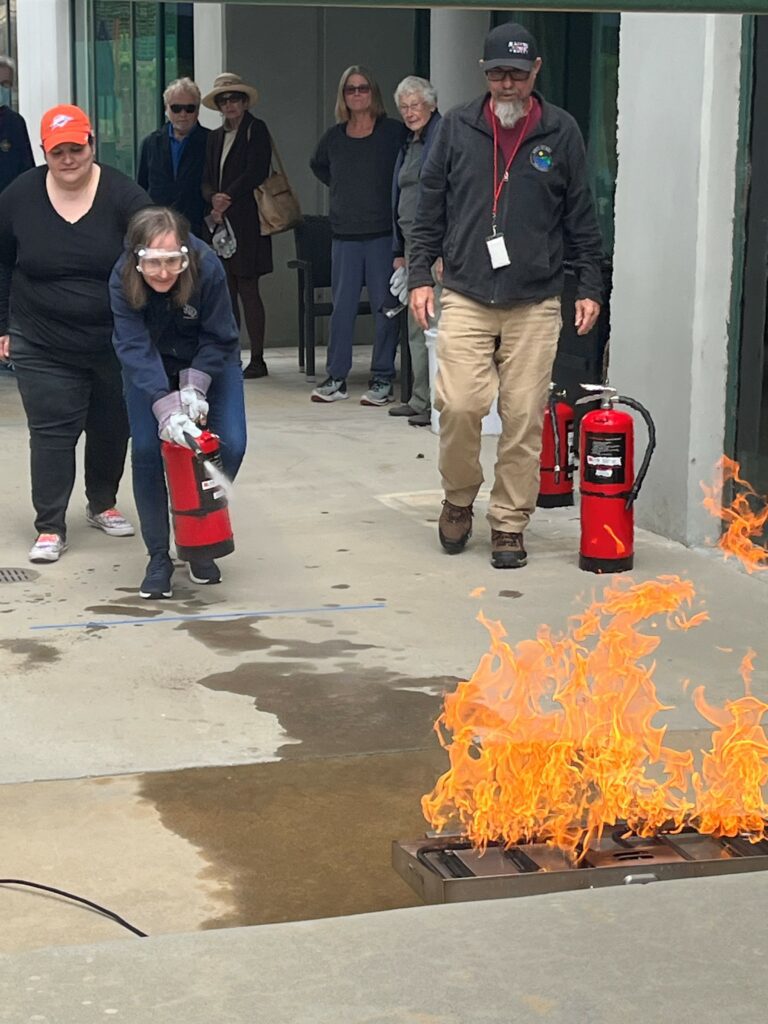 Read more about the article City offers classes on how to use fire extinguishers • The Malibu Times