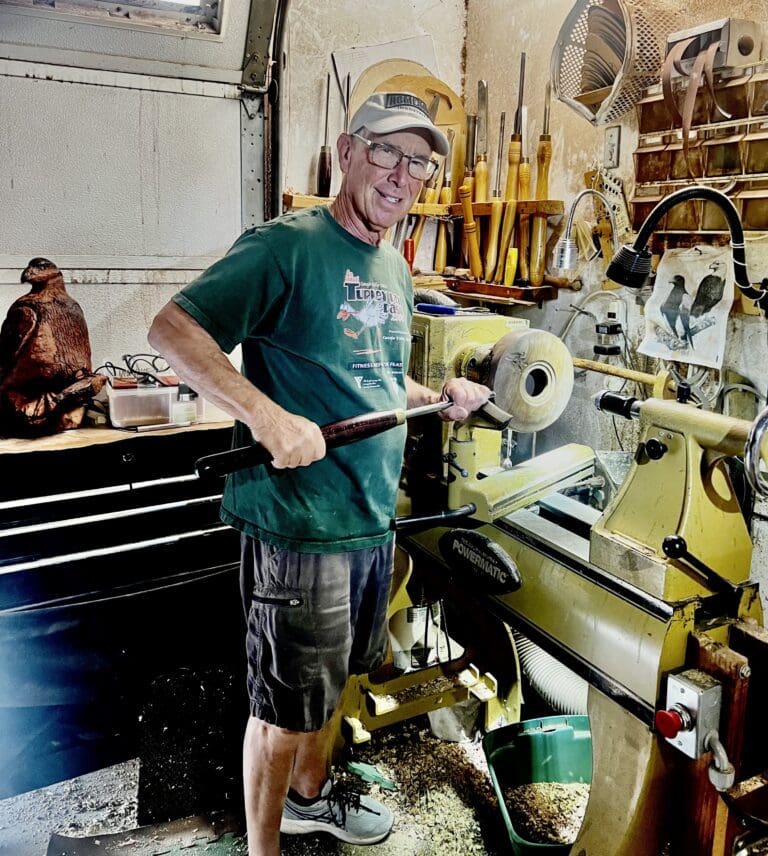 Santa Monica Visitor Center hosts artist Arnie Rudman