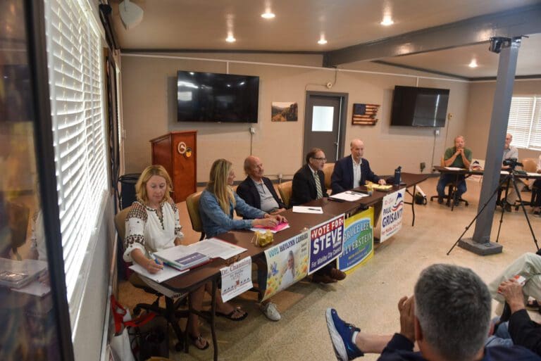 Malibu City Council candidates meet voters 