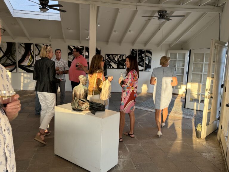 Flowing Abstracts: MaliBUngalows hosts an intriguing intergenerational exhibit Flowing Abstracts: MaliBUngalows hosts an intriguing intergenerational exhibit