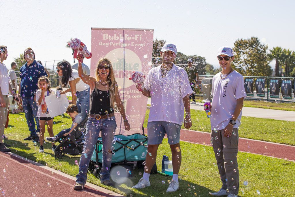 07 Bubble Fairy at Run Malibu. Photo credit to Bubble Fairy