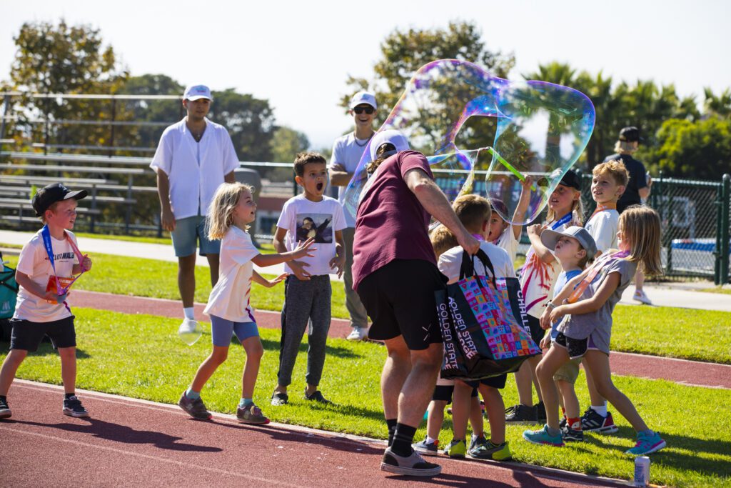 11 Bubble Fairy at Run Malibu. Photo credit to Bubble Fairy