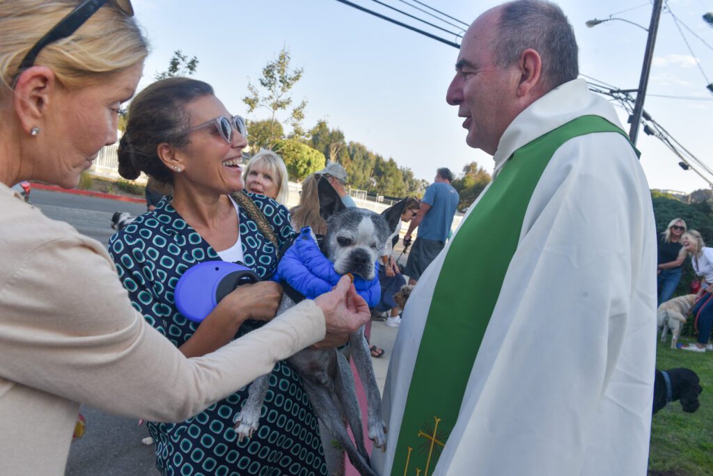 39 Our Lady of Malibu Animal Blessing SamBravo