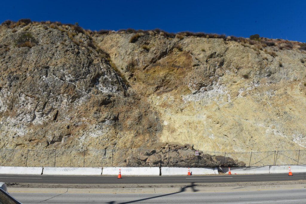 01 Rockslide on Corral Canyon SamBravo