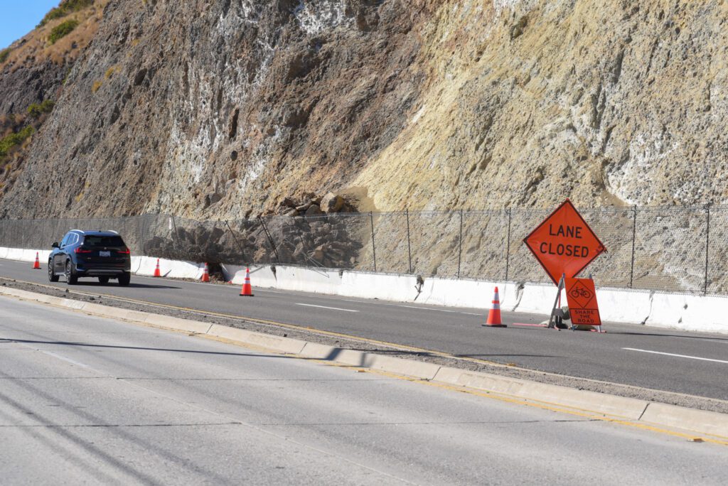 09 Rockslide on Corral Canyon SamBravo