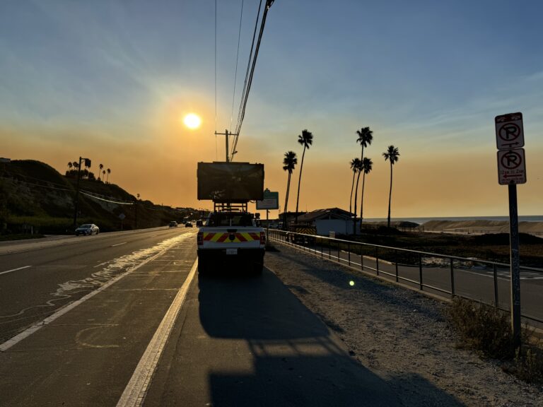 Franklin Fire Expands Overnight, Reaches 3,983 Acres Franklin Fire Expands Overnight, Reaches 3,983 Acres