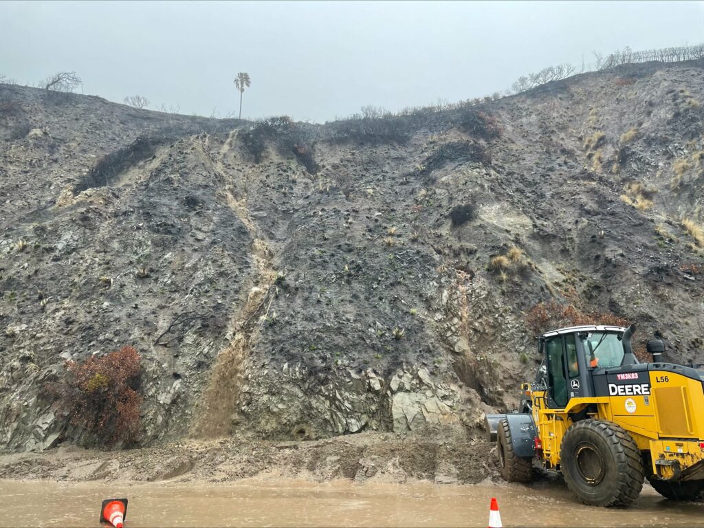 Pacific Coast Highway between Chautauqua Boulevard and Carbon Beach Terrace is FULLY CLOSED. Photos by Caltrans 2