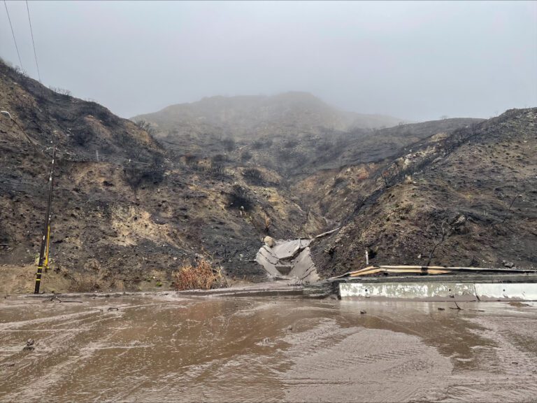 Severe storm brings flash flood warnings, mudslides and full PCH closure in Malibu