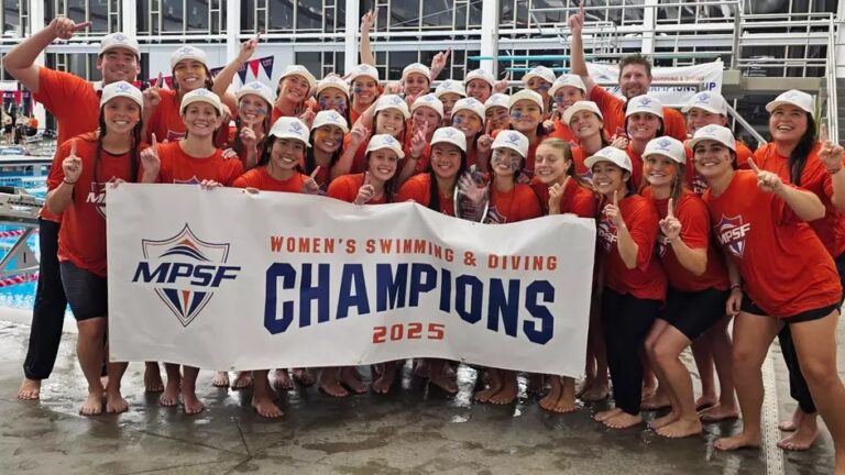 Waves women’s swim and dive squad snags MPSF title Waves women’s swim and dive squad snags MPSF title