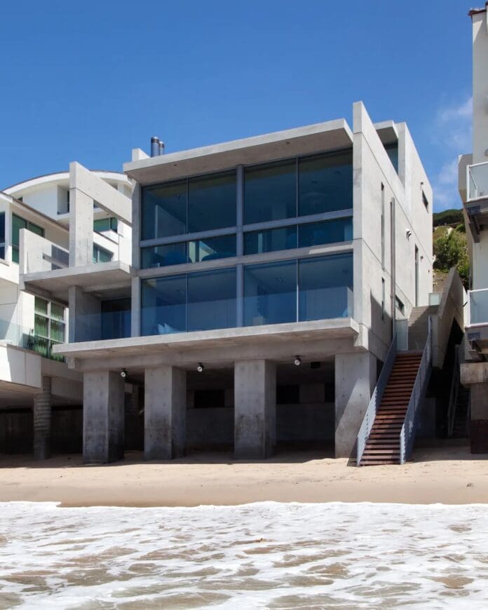 Kanye West house sells