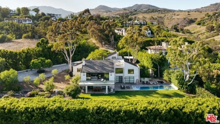 Shannen Doherty’s Malibu home hits the market for $9.45 million